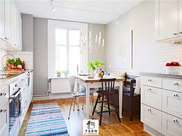 餐桌變形記，小餐廳范出格調(diào)