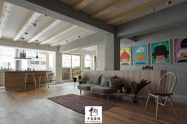 開放格局，光線自由流動(dòng)