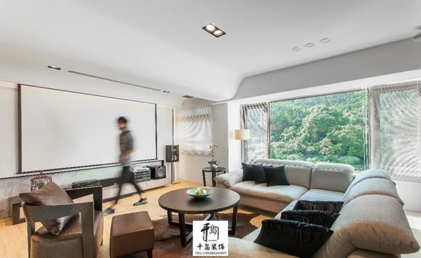 造型妝點(diǎn)，化解梁柱壓迫