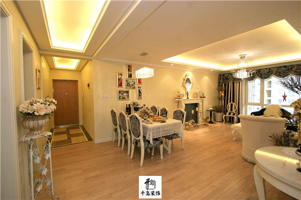 小戶(hù)型墻體裝飾