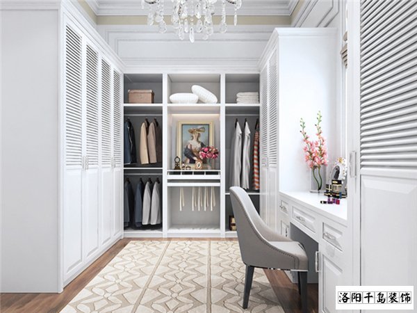 多功能衣柜，置衣儲物一步到位